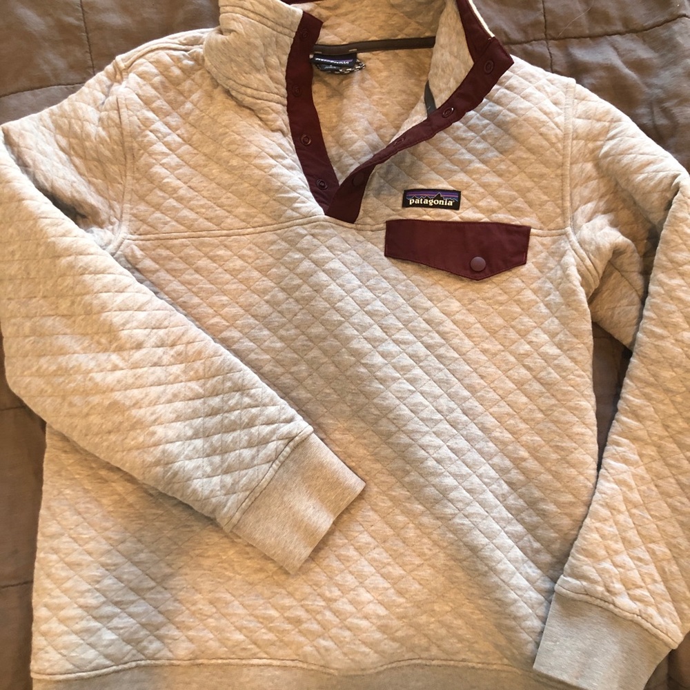 Patagonia pullover, size S, gently worn